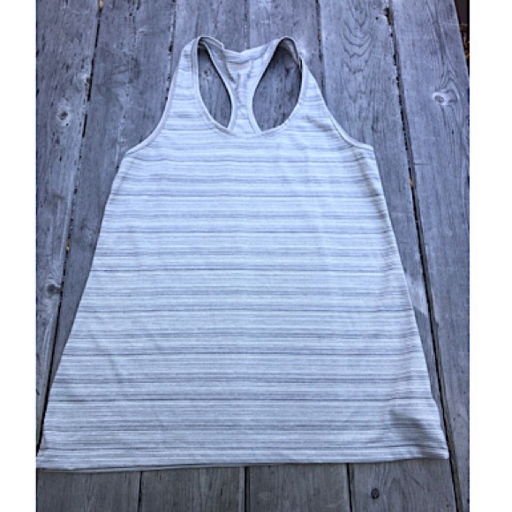 🌼Danskin workout tank, size M🌼